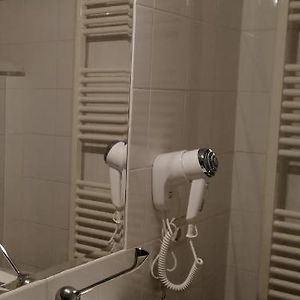 Camera con letto queen size